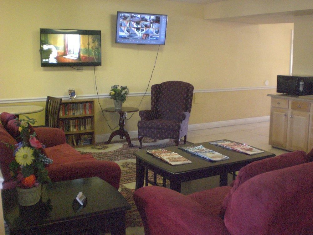 Executive Garden Titusville Hotel ภายนอก รูปภาพ