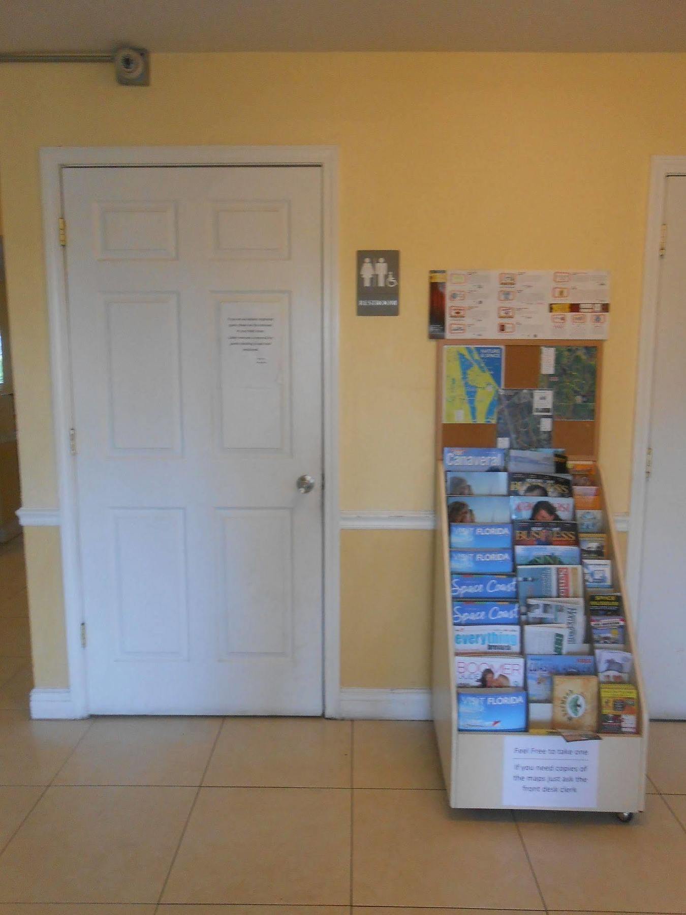 Executive Garden Titusville Hotel ภายนอก รูปภาพ