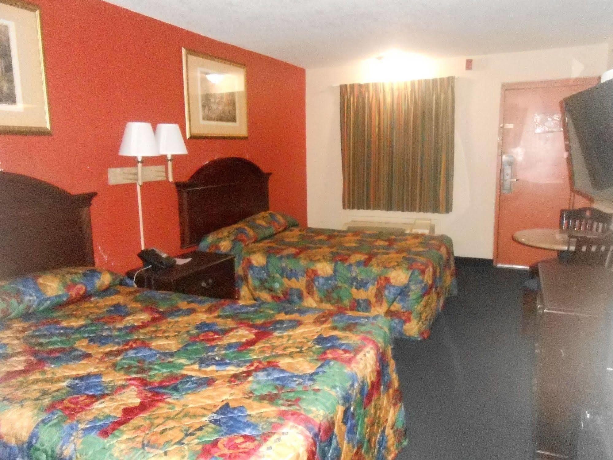 Executive Garden Titusville Hotel ภายนอก รูปภาพ