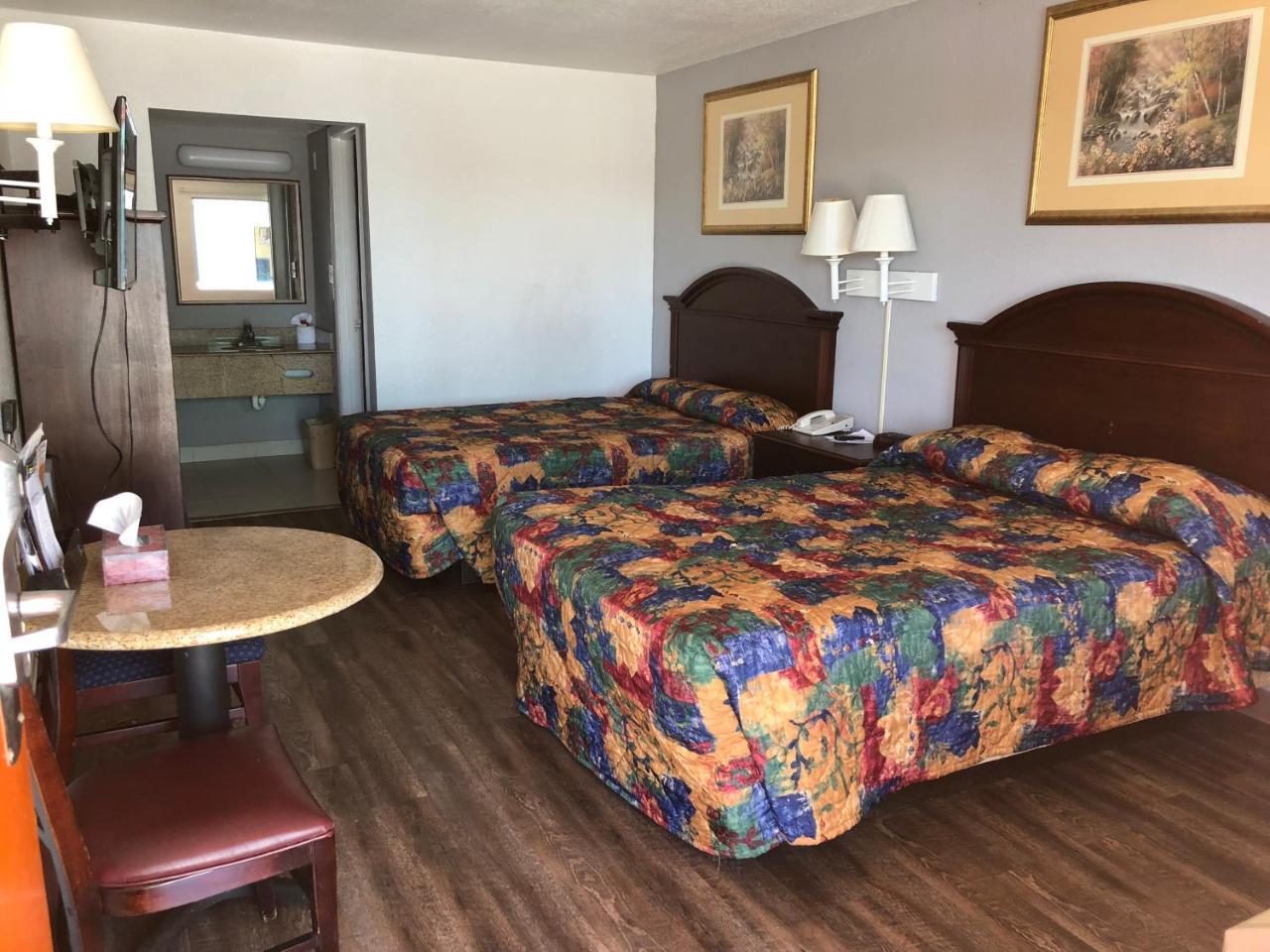 Executive Garden Titusville Hotel ภายนอก รูปภาพ