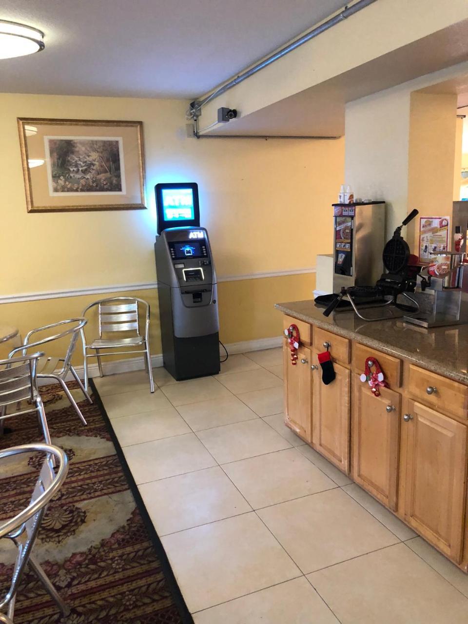Executive Garden Titusville Hotel ภายนอก รูปภาพ